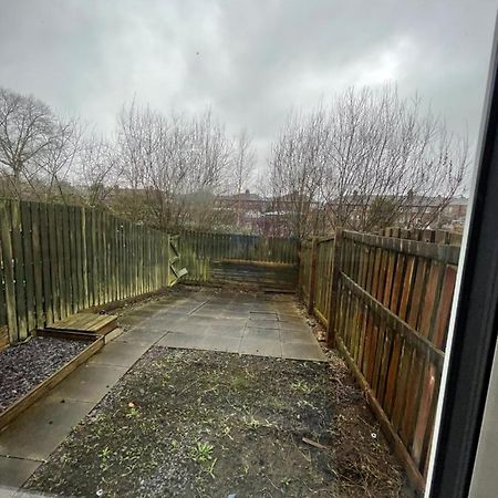 Hensh Homes St Helens  Экстерьер фото
