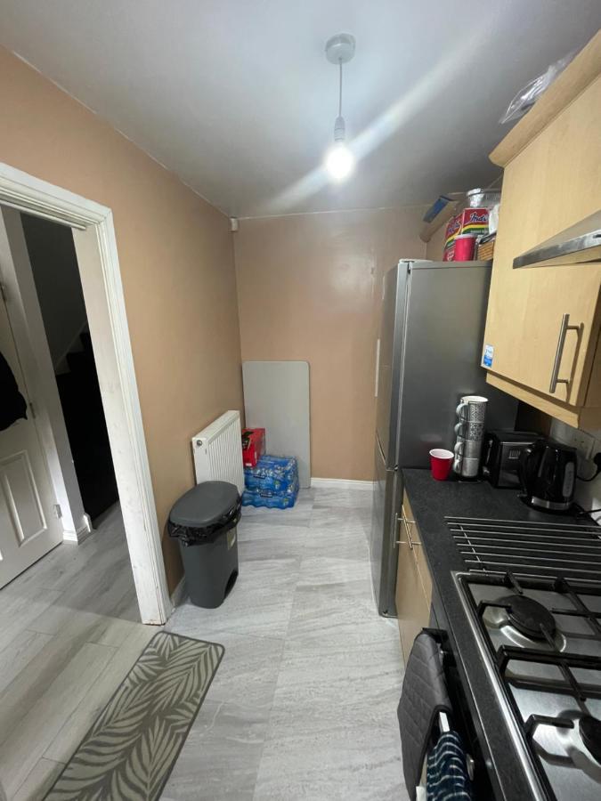 Hensh Homes St Helens  Экстерьер фото